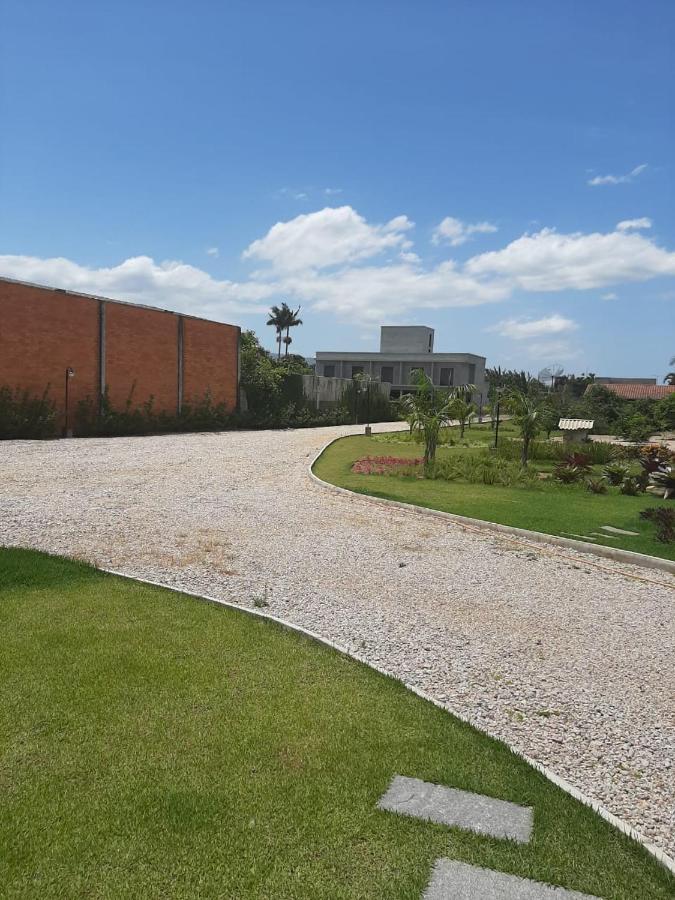 Excelente Sobrado Confortavel No Centro De Tijucas Proximo As Praias Exterior photo