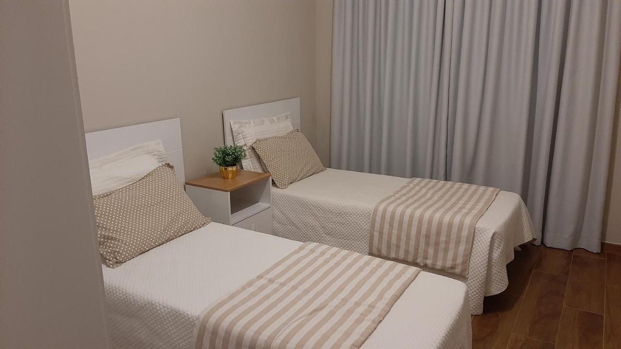 Excelente Sobrado Confortavel No Centro De Tijucas Proximo As Praias Exterior photo