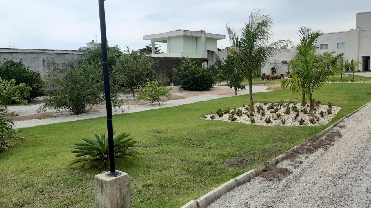 Excelente Sobrado Confortavel No Centro De Tijucas Proximo As Praias Exterior photo